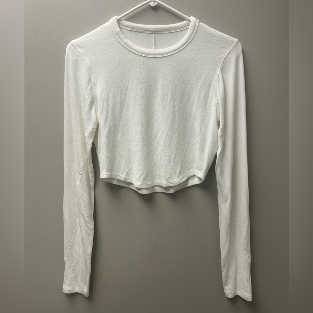 Lululemon White Hold Tight Cropped Longโ Sleeve Shirt